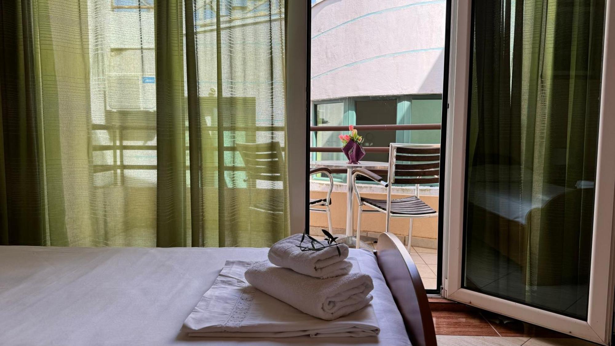 Sea La Vie Apartments 乌尔齐尼 外观 照片