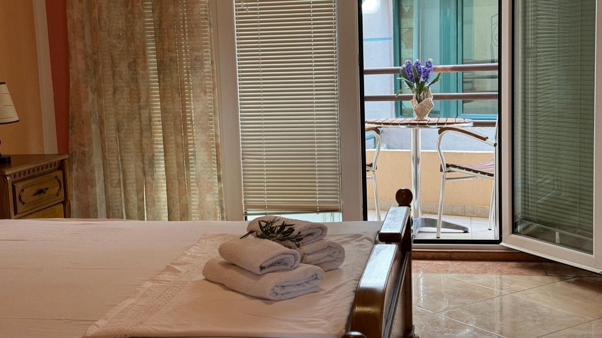 Sea La Vie Apartments 乌尔齐尼 外观 照片